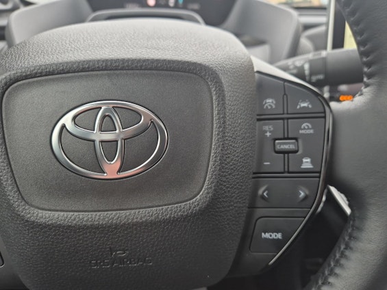 Vehicle image 21