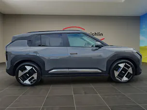 Kia EV3 81 kWh Earth+