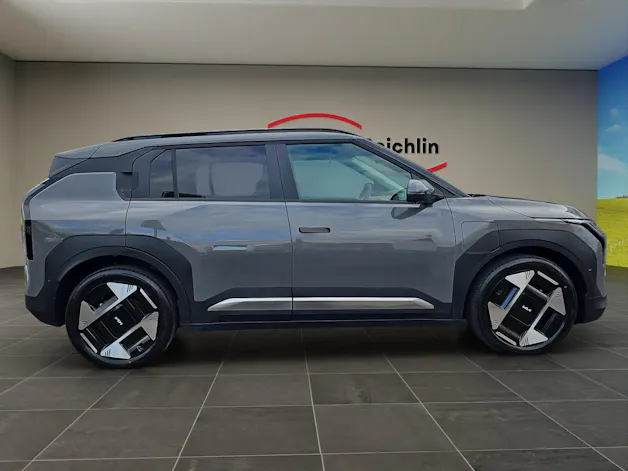 Kia EV3 81 kWh Earth+