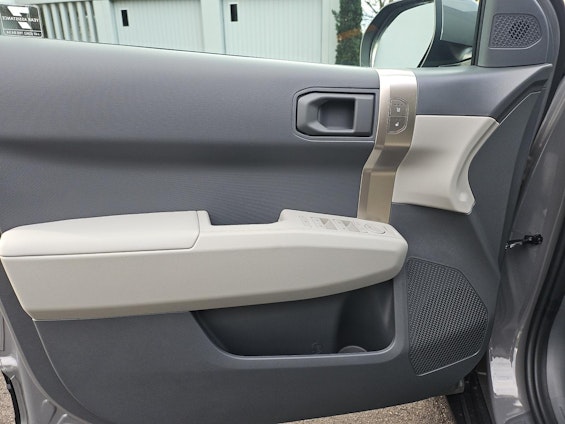 Vehicle image 11 Vehicle image 11