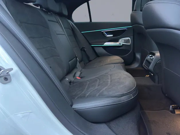 Mercedes-Benz E 220 d AMG Line 4matic