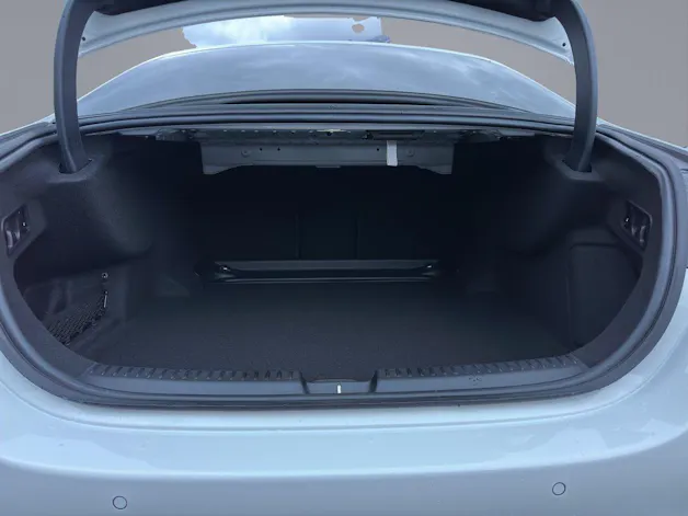 Mercedes-Benz E 220 d AMG Line 4matic