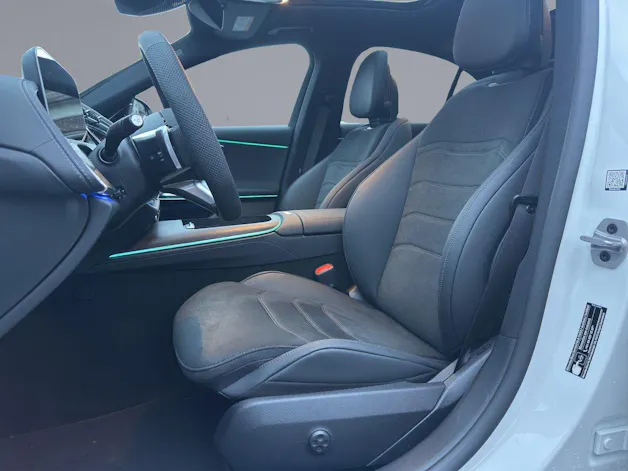 Mercedes-Benz E 220 d AMG Line 4matic