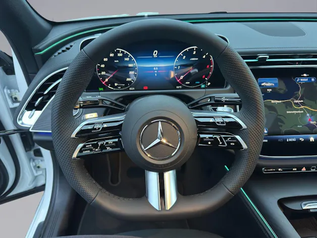 Mercedes-Benz E 220 d AMG Line 4matic