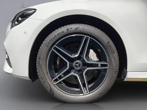 Mercedes-Benz E 300 e AMG Line 4matic EQ Star
