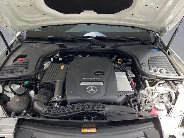 Mercedes-Benz E 300 e AMG Line 4matic EQ Star