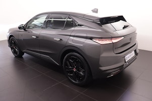 Vehicle image DS AUTOMOBILES 4 1.6 E-Tense Ligne Noire