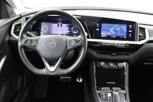 Vehicle image OPEL Grandland 1.2 T GS Line