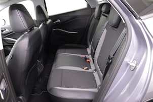 Vehicle image OPEL Grandland 1.2 T GS Line