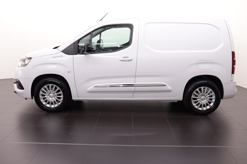 Vehicle image TOYOTA PROACE CITY