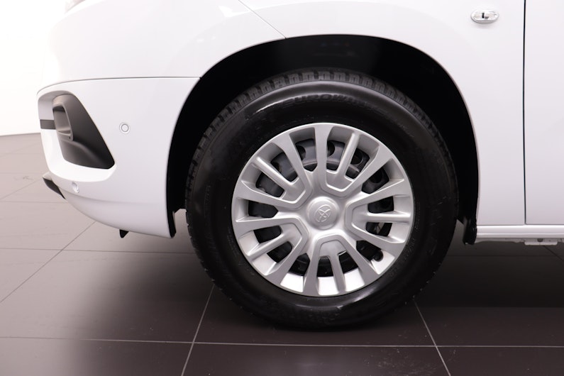 Vehicle image TOYOTA PROACE CITY