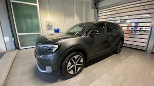 Ford Explorer Extended Range Premium AWD