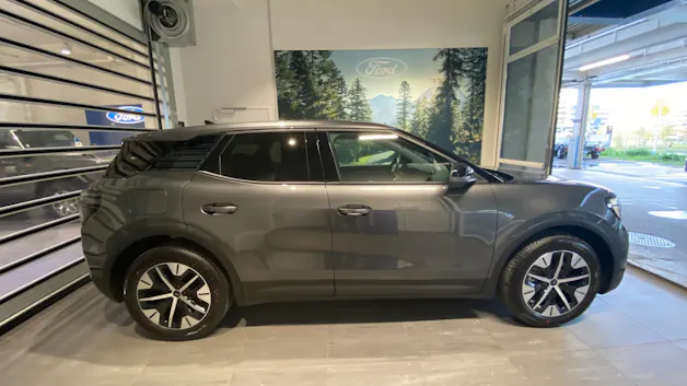 Ford Explorer Extended Range Premium AWD