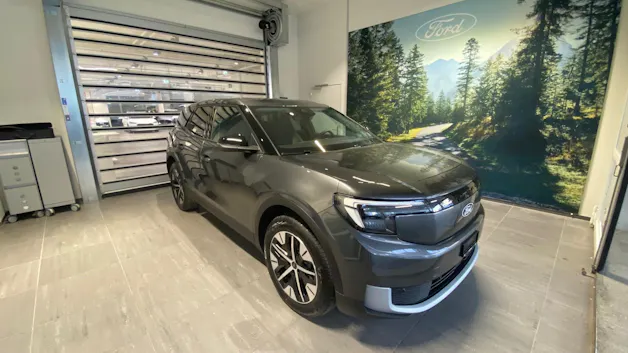 Ford Explorer Extended Range Premium AWD