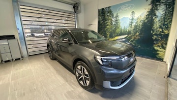 Vehicle image FORD Explorer Extended Range Premium AWD