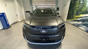 Ford Explorer Extended Range Premium AWD