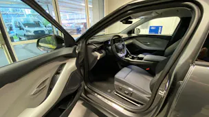 Ford Explorer Extended Range Premium AWD