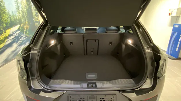 Ford Explorer Extended Range Premium AWD