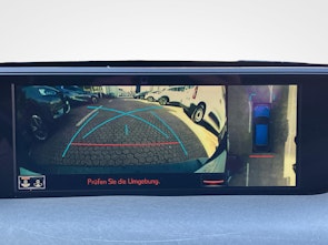 immagine del veicolo LEXUS UX 300e Excellence