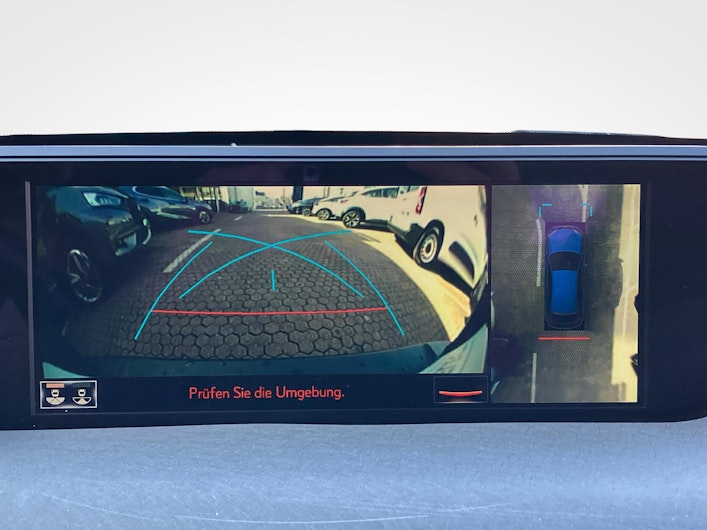 immagine del veicolo LEXUS UX