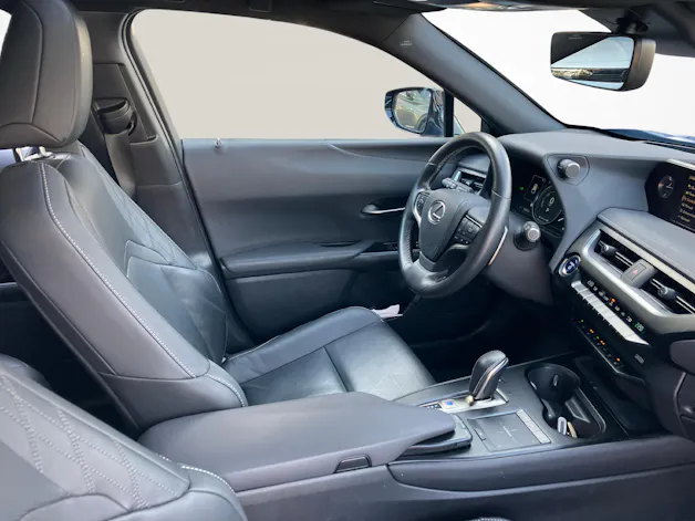 Lexus UX 300e Excellence