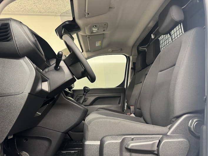 Vehicle image TOYOTA PROACE