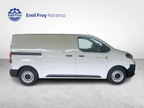 https://vehicle.imgix.net/3789353/acf6cd67-8b41-4e58-b5fb-62fabb815ad6.jpg