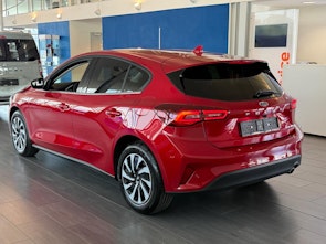 Vehicle image FORD Focus 1.0i EcoB Hybrid 155 Titanium Edition