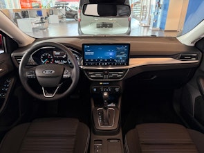 Vehicle image FORD Focus 1.0i EcoB Hybrid 155 Titanium Edition