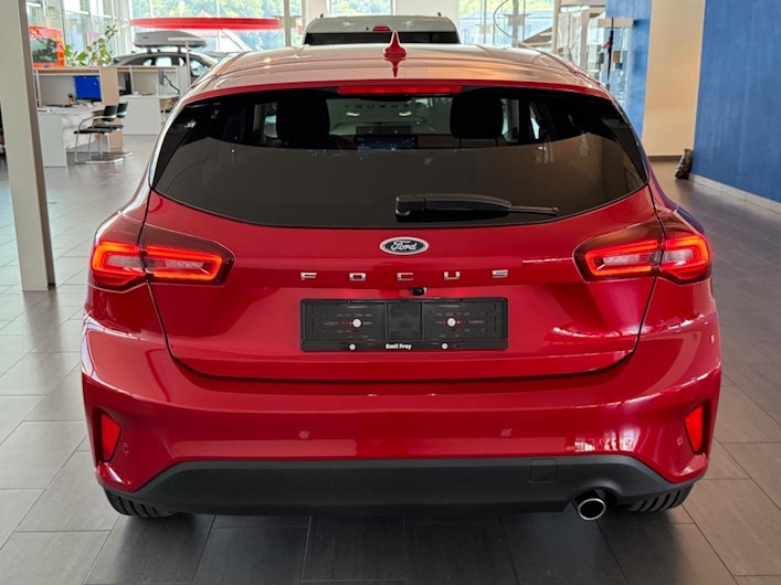 Vehicle image FORD FOCUS