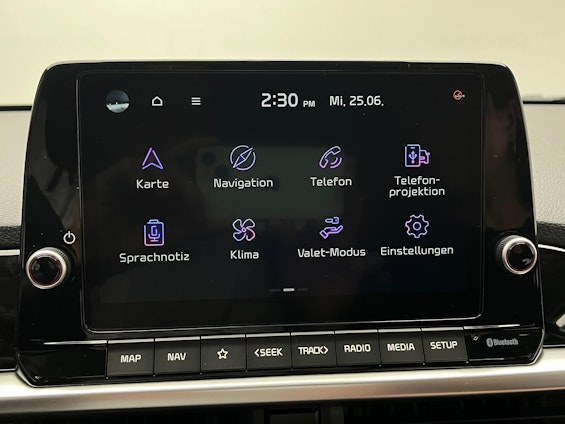 Vehicle image 8 Vehicle image 8