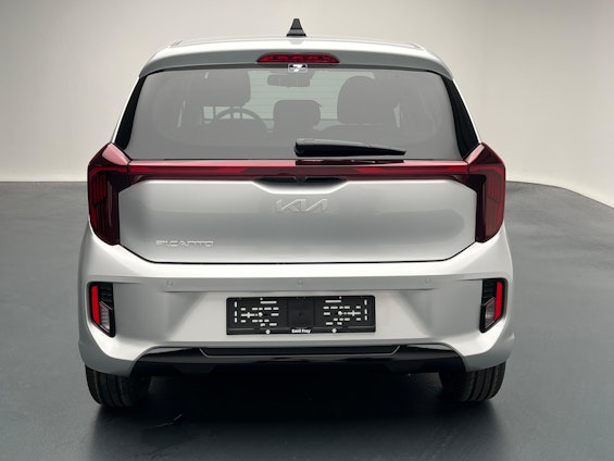 Vehicle image 14 Vehicle image 14