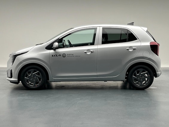 Vehicle image 3 Vehicle image 3