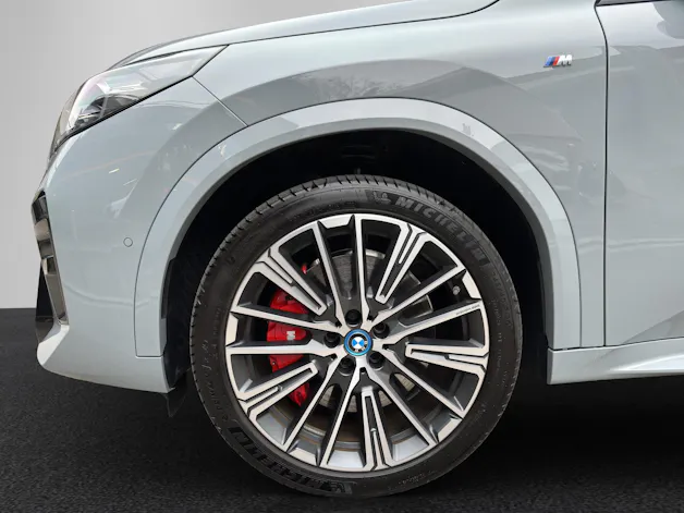 BMW iX2 xDrive 30 M Sport Pro