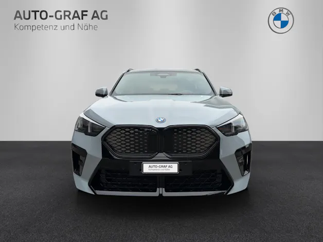 BMW iX2 xDrive 30 M Sport Pro