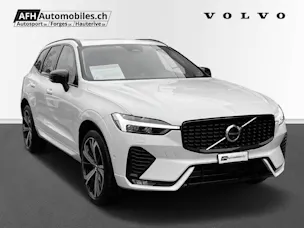 Volvo XC60 2.0 B6 MH Ultimate Dark AWD
