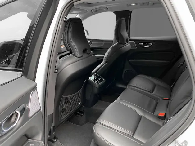 Volvo XC60 2.0 B6 MH Ultimate Dark AWD