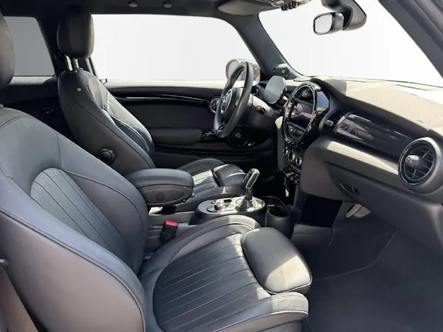 Mini F56 Cooper SE