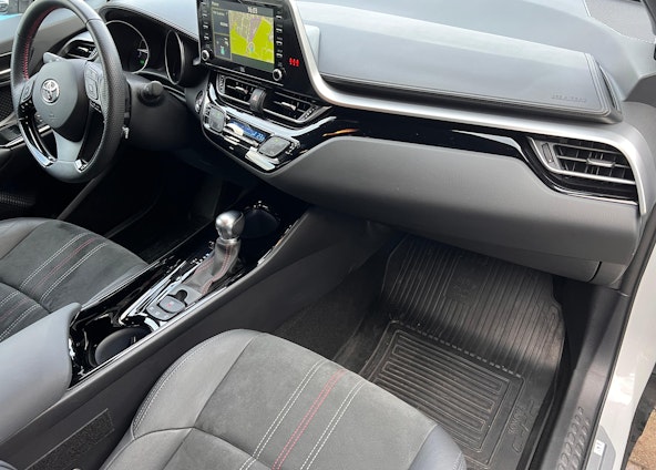 Vehicle image 13 Vehicle image 13