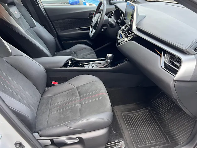 Toyota C-HR 2.0 VVTi HSD GR Sport