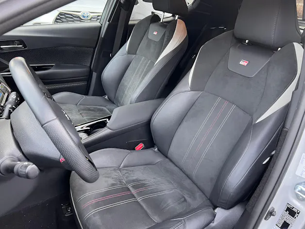 Toyota C-HR 2.0 VVTi HSD GR Sport