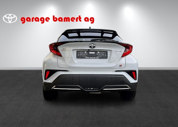 Vehicle image 4 Vehicle image 4