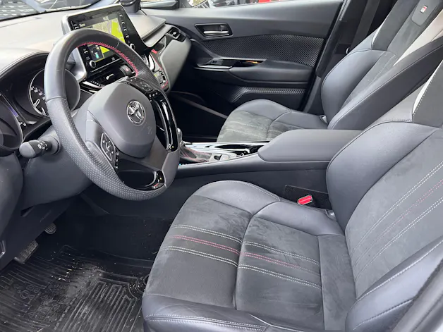 Toyota C-HR 2.0 VVTi HSD GR Sport