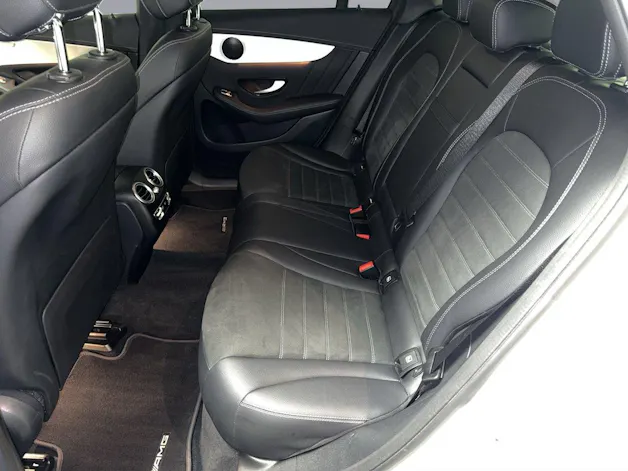 Mercedes-Benz GLC 200 AMG Line 4m