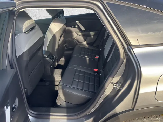 Citroën C4 1.2 Hybrid Max