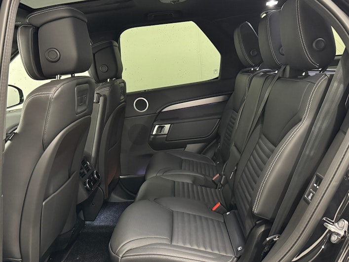 Vehicle image LAND ROVER DISCOVERY