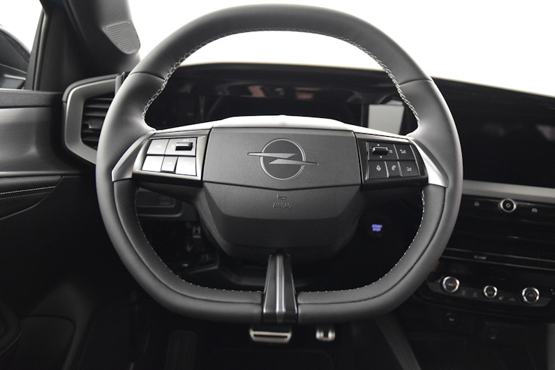 Vehicle image OPEL MOKKA