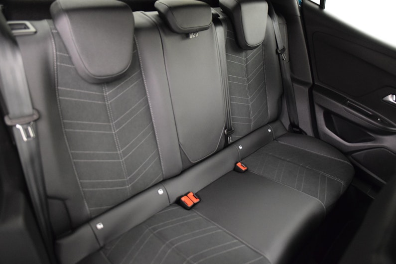 Vehicle image OPEL MOKKA