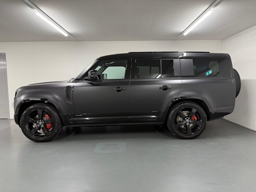 LAND ROVER Defender 130 3.0 D I6 300 X 2