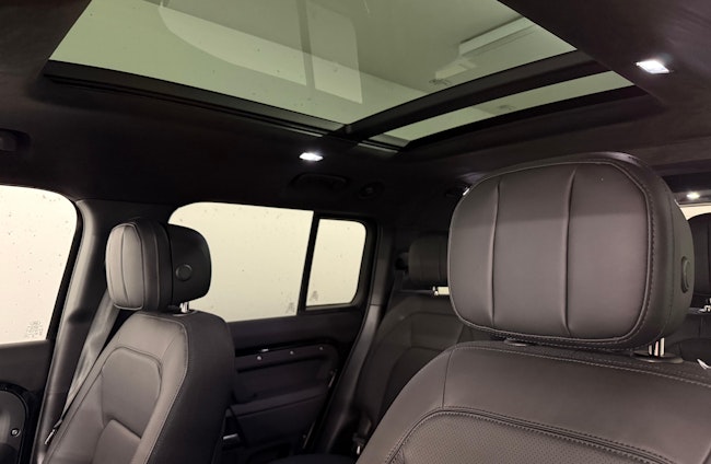 Vehicle image 12 Vehicle image 12